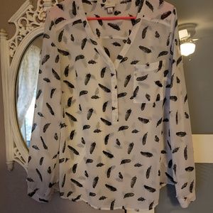 Merona Large White and Black feathers blouse